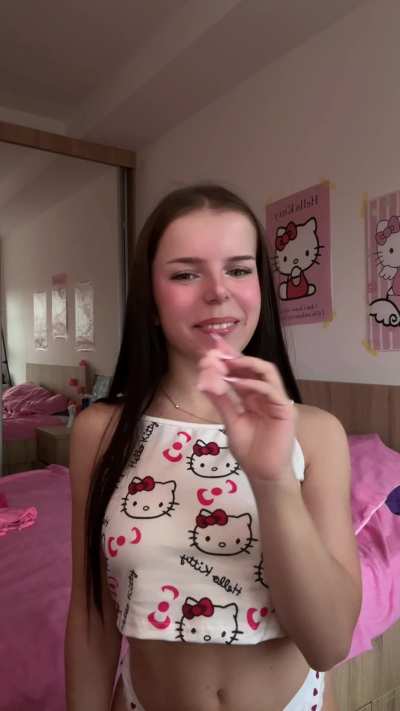 What can you even do with that tiny dick..?