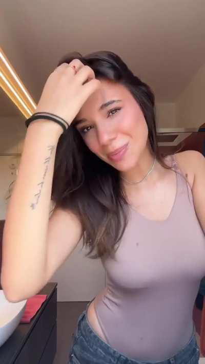 Sara Esposito, ma quanto le stanno crescendo?😍