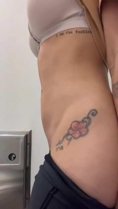 Yesterday I did my incredible Boobs 🍊🍊, today my Delicious Booty 🍑🤗 fuckdoll