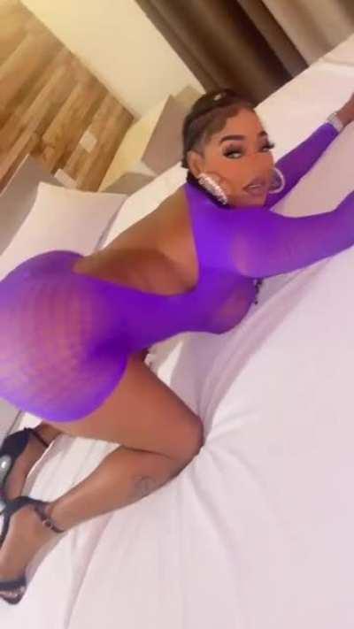 The new Renee630 song 'Champion Kitty!' is 🔥🔥