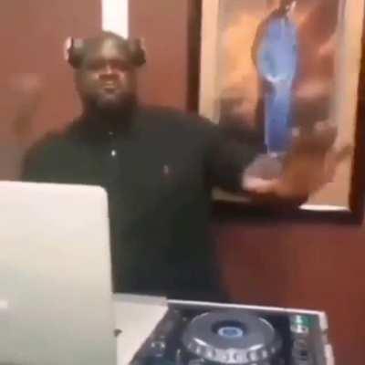 I stole this video from u/Nostalgic_Kane and put a song suggestion of my friend over it instead