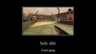 postal dude is in lizard gang??/ 😳