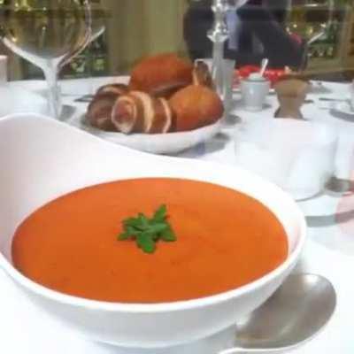 Uhmm... Toma-toe soup anyone?