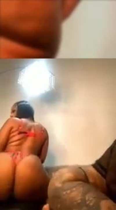 Gyaaaat look at them that shit moovin 