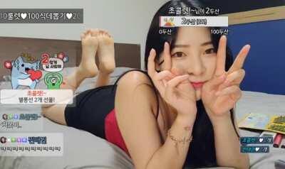 육덕녀 (@zigoo486)