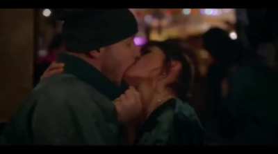 Ariane Mourier tougue kiss