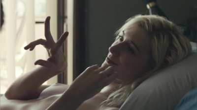 Elizabeth Debicki - The Burnt Orange Heresy (2019)