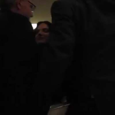 Dafne Keen New Years video