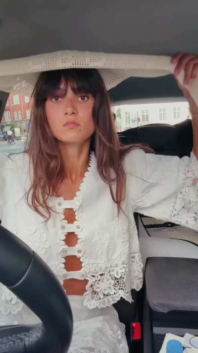 GRWM in the car