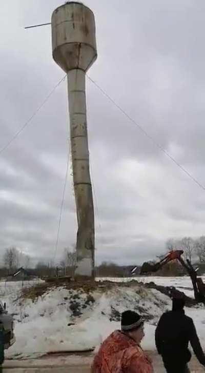 Буханку жалко