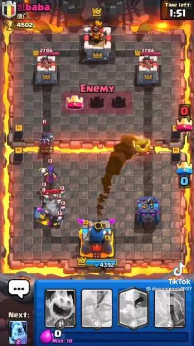 Out here making game saving plays🥶