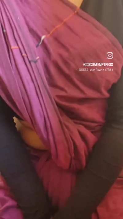 Draped in red with sexy waist chain. Comeback treat for the lovely fans. 