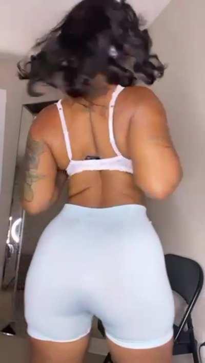 let me be your housewife