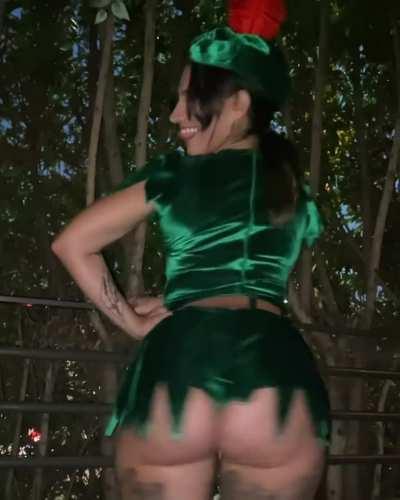 Peter Pan got CHEEKS!