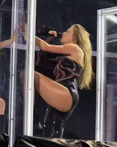 LWYMMD moan (sound on) 🔊