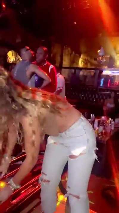 Sommer | bowling alley | Snapchat | September 2023