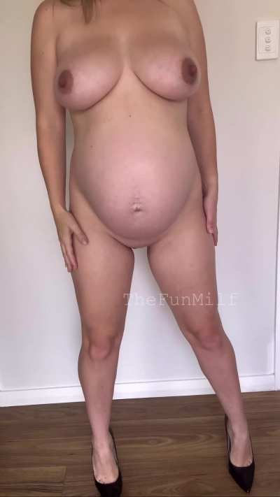 I’d love to see you undress me