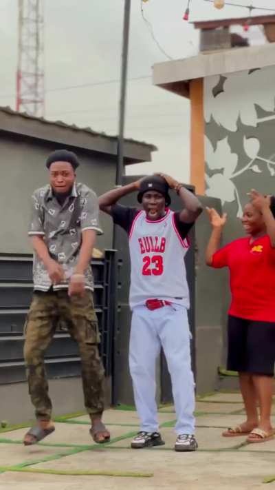 Who won this dance challenge? he snatched her after all lmao