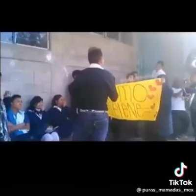 El amoooor🥰🥰🥰