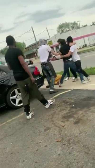 To scratch a Mercedes