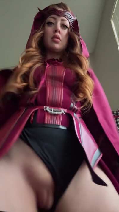 Wanda Maximoff [Marvel] (Twobrattycats)