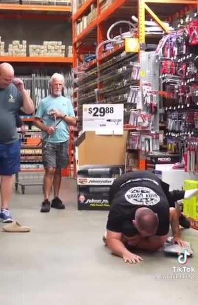 The way he screams LMAO