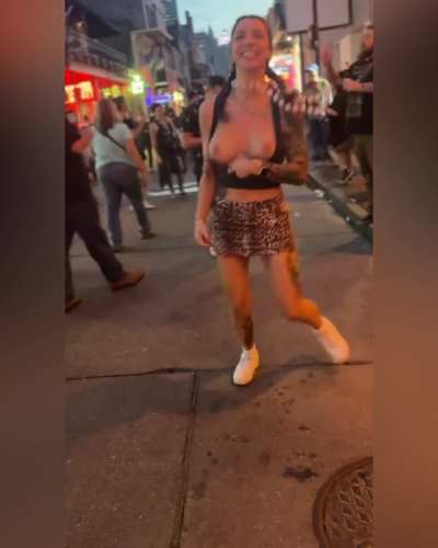 Giving New Orleans a little show