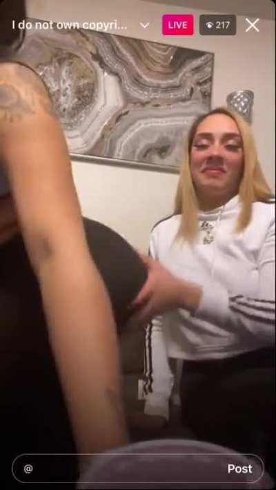 Nickibandss 😍😍