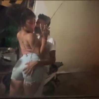 She likes it grabbed & slapped 🍑