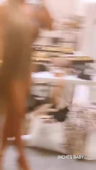 How many inches for that ass?