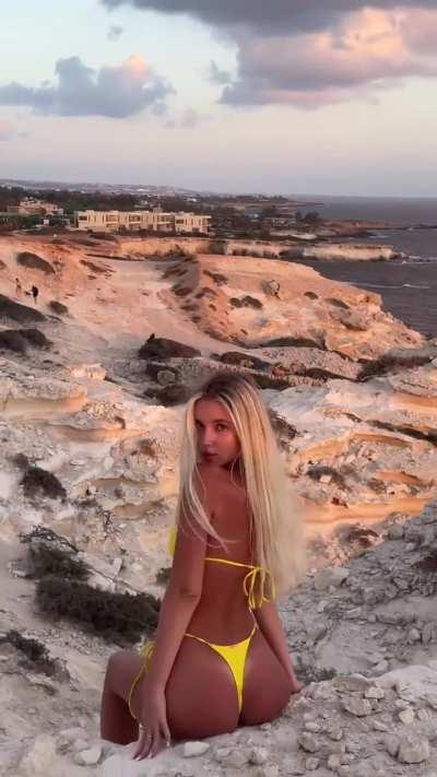 Polina Malinovskaya - Sitting in a Yellow Thong Bikini to Moby's Porcelain (IG Story Clip)