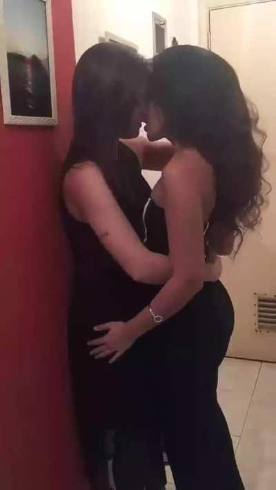 Wish i have friends like this