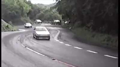 all credit goes to 'Fun Drive' on youtube. dousojin pass, in kasama, ibraki, japan, song is dress down by kauro akimoto, the end cut is a bit abrupt, sorry about that.