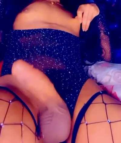 Do you mind girls who still cum?