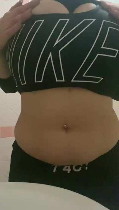 Come kiss this adorable lips