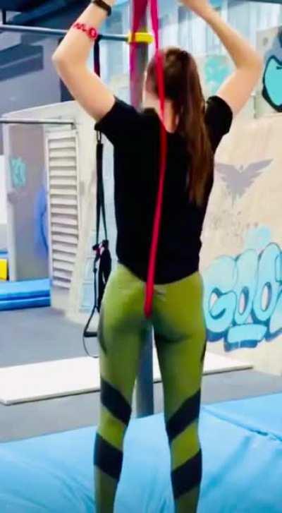 HMC when she trying to do some weird exercise