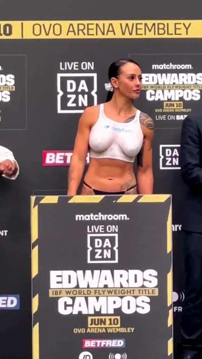 Cherneka Johnson - New Zealand Boxer