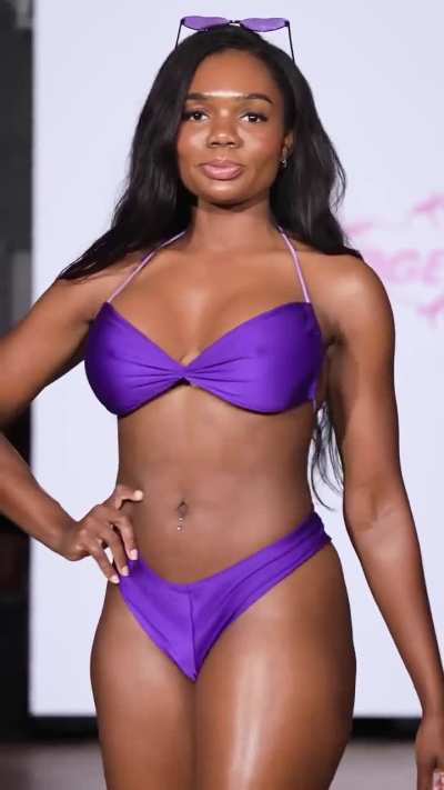 𝘼𝒍𝙚𝒙𝙖𝒏𝙙𝒓𝙖 𝘽𝒆𝙣𝒋𝙖𝒎𝙞𝒏