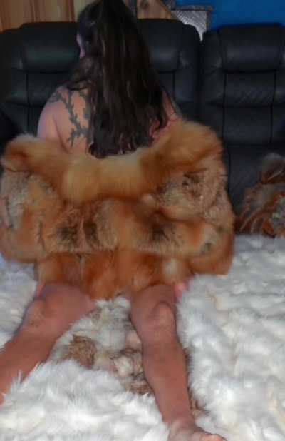 Fullbushhotwife. I want this so bad 😍