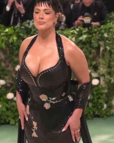 Sexy Beauty| IG| Voguefrance| 2024.05.07