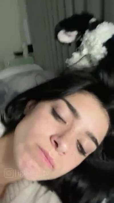 All that nut in her mouth lol