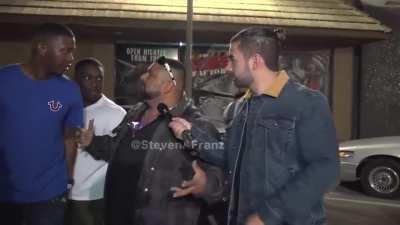 •Ты чо там бля сказал? •Слыш, я мекс, я могу говорить это