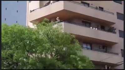 Paro Nacional en Santiago del Estero: Un hombre insultó y arrojó agua hirviendo a los manifestantes