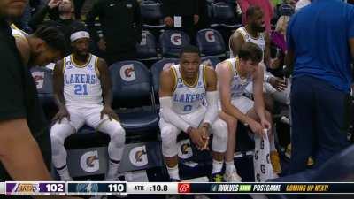 [Highlight] Russell Westbrook intensely stares down the camera