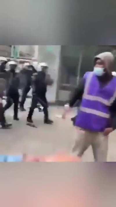 Riots in Brussels after the suspicious death of a teenager who was in Police custody