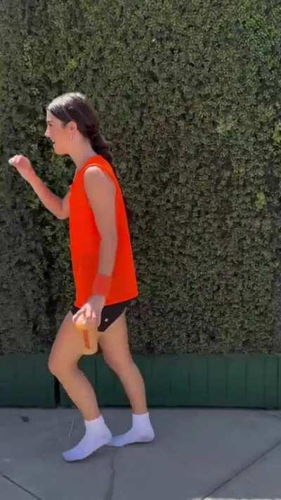 love to watch her leave