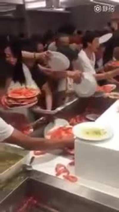 Chinese tourist fight over shrimp at a Thai buffet