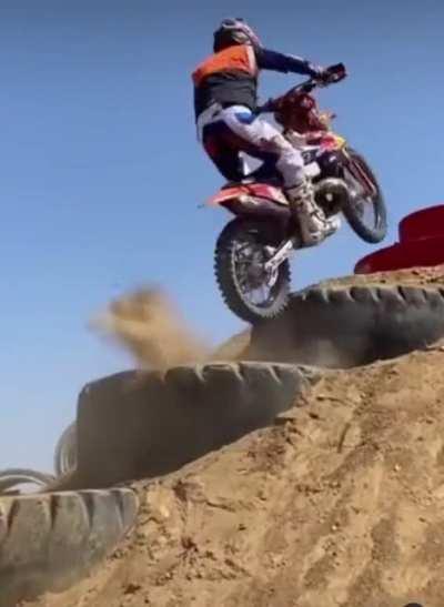 HMRB And Play “Stairway To Heaven” By Led Zeppelin