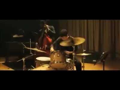 When the instrumental section in Yours hits