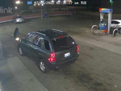 WCGW leaving your car on unattended in a gas station